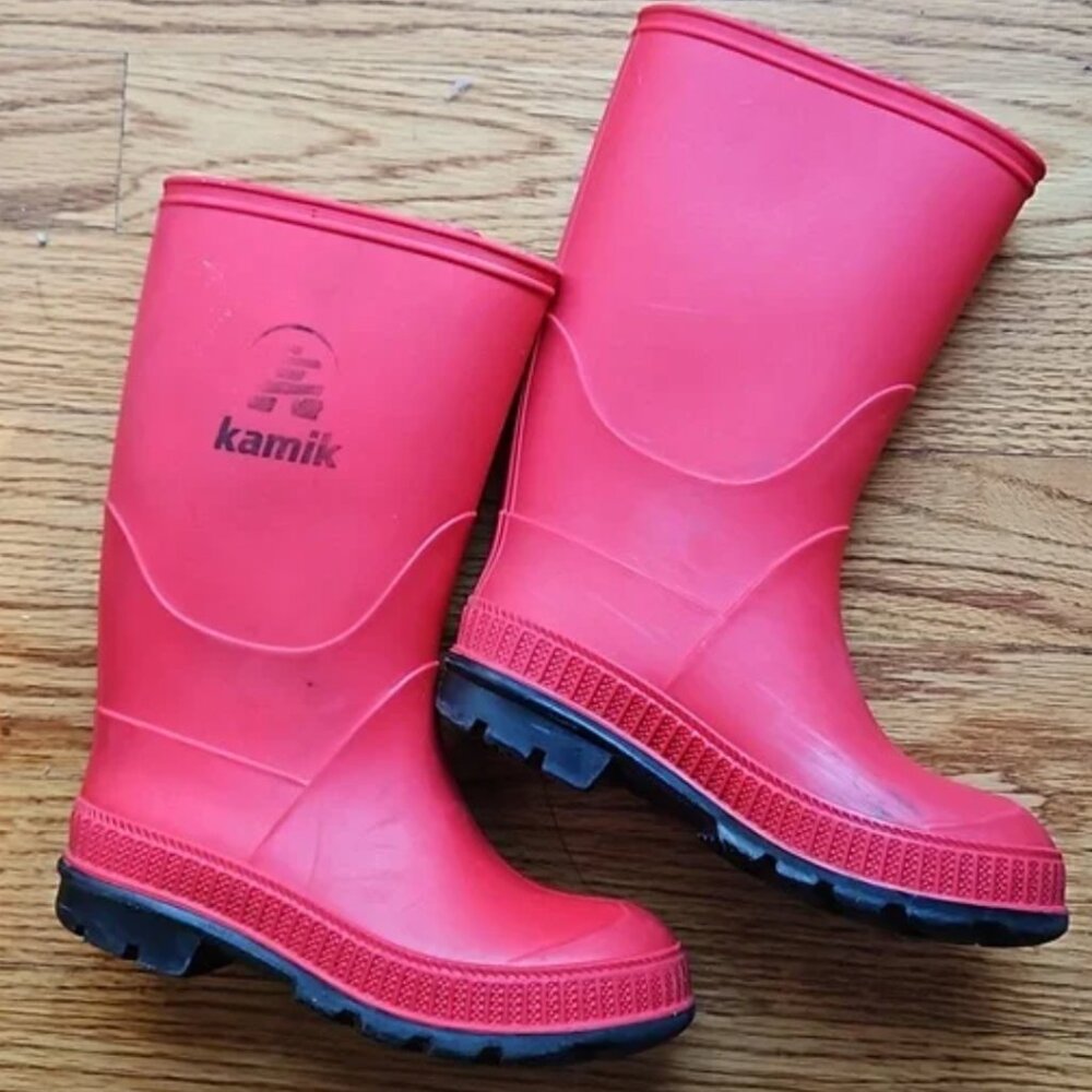 Kids Kamik stomp light rain boots